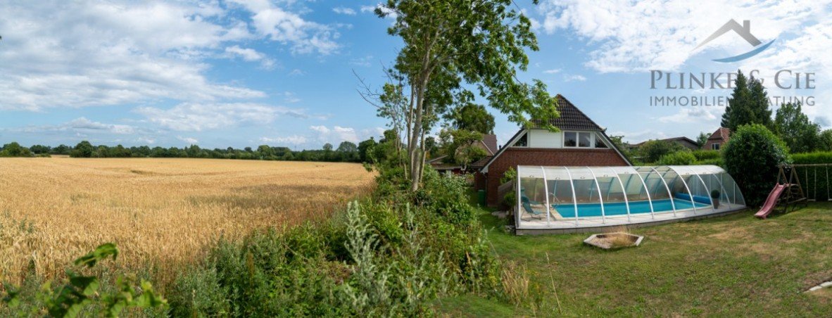 Panorama Pool und Feld Einfamilienhaus Gr�mitz / Lenste