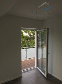 Wohnzimmer & Dachterrasse #### D�cher v. Tdf.-Strand ### 2,5-ZiWhg mit Dachterrasse & Balkon & EBK|| oberhalb vom Kurpark