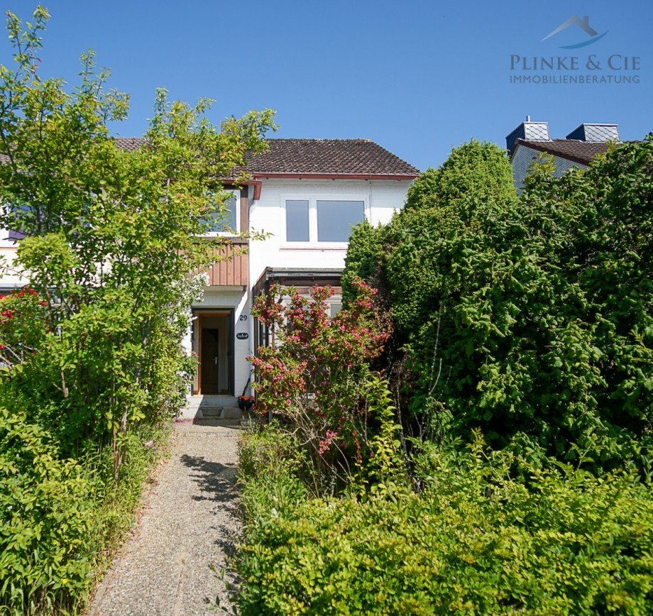 Hauseingang Reihenendhaus Sch�nkirchen