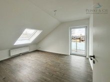 Schlafzimmer #### D�cher v. Tdf.-Strand ### 2,5-ZiWhg mit Dachterrasse & Balkon & EBK|| oberhalb vom Kurpark