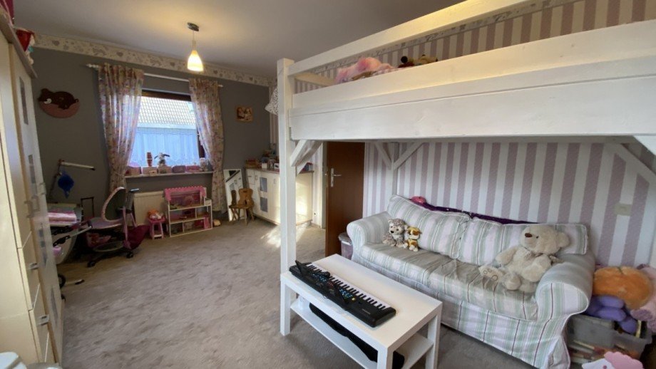 Kinderzimmer / teilbar Einfamilienhaus Wiemersdorf
