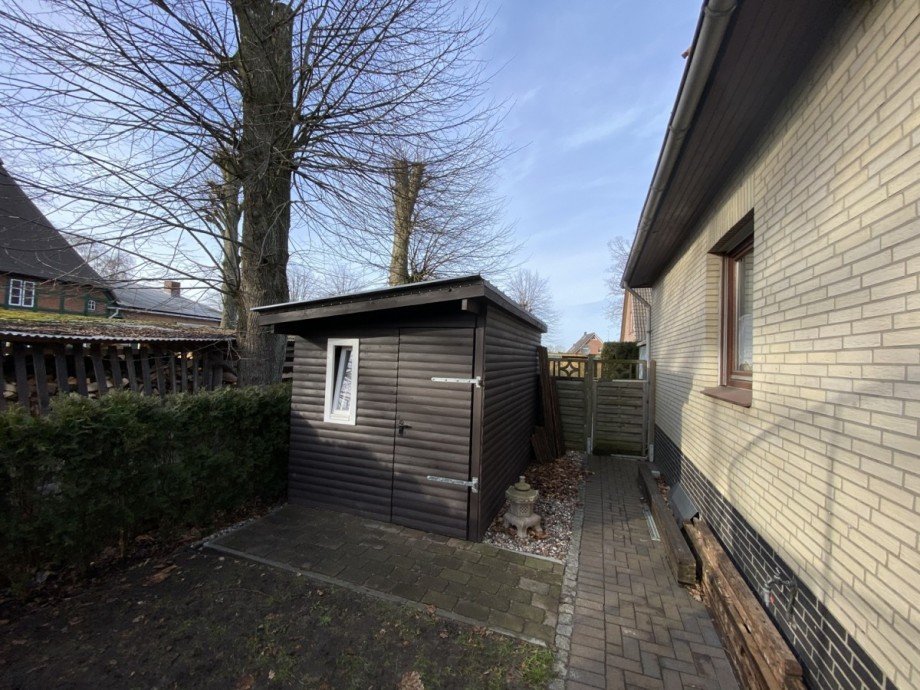 R�ckw�rtiger Bereich Einfamilienhaus Wiemersdorf