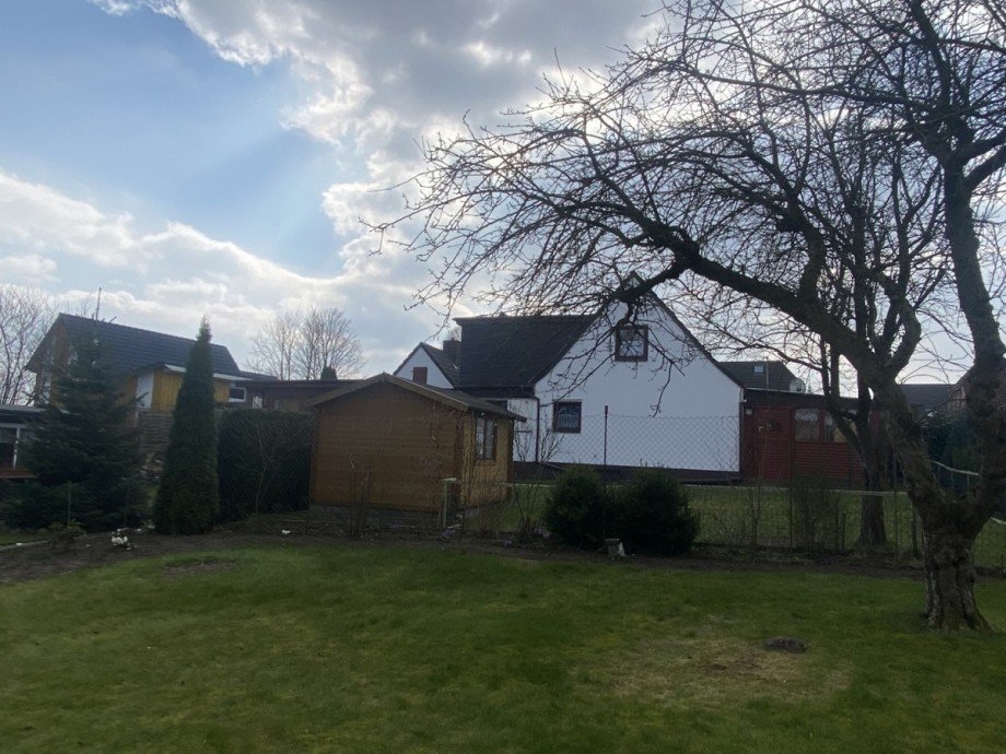 Linkes Haus Einfamilienhaus Stolpe