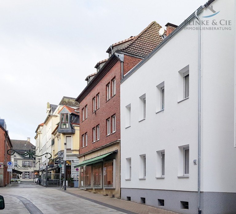 Front- und Stra�enansicht Recklinghausen Mehrfamilienhaus +++ SELTENHEIT IN DER INNENSTADT+++ vollvermietetes 5-Parteien MFH | Kernsaniert- MIETGARANTIE