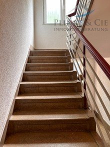 Treppenhaus +++ Gelegenheit am Weidenpescher Park +++ ruhiges MFH mit starken Renditem�glichkeiten|�8WE
