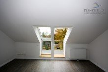 Schlafzimmer #### D�cher v. Tdf.-Strand ### 2,5-ZiWhg mit Dachterrasse & Balkon & EBK|| oberhalb vom Kurpark