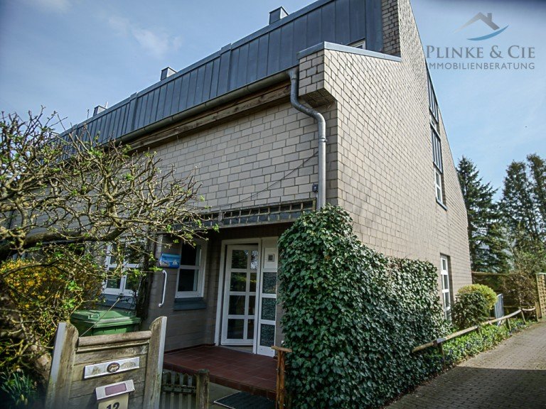 Reihenendhaus Kirchbarkau Reihenendhaus +++ Familientraum +++ Viel Platz f�r die Familie mit Garten und Dorfleben |�renovierungsbed�rftig