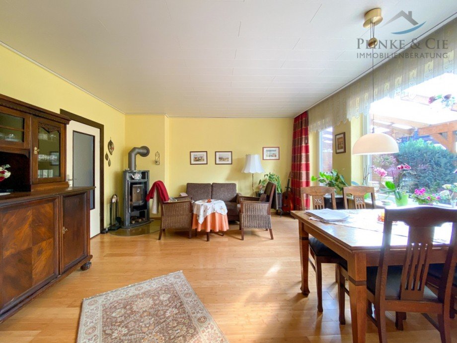 Wohnzimmer Reihenendhaus Neum�nster / Eichhof