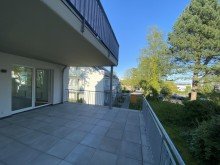 Terrase +++ 2-Zimmer Wohnung+++ Hell und freundlich || gr. Terrasse || direkt hinter dem Kurpark | trandnah