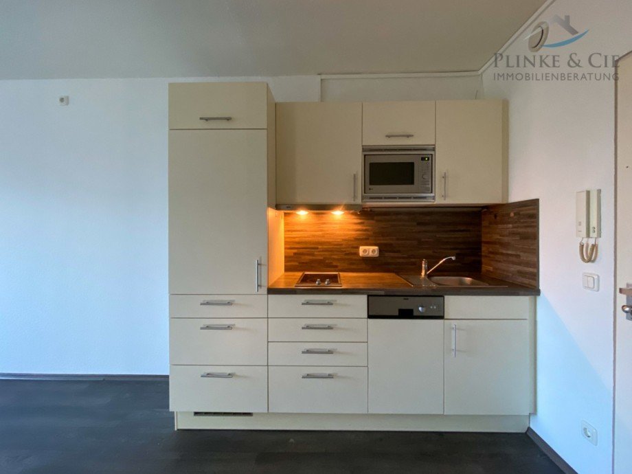 Pantryk�che Etagenwohnung Sch�nberg (Holstein) / Holm