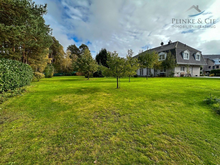 Totale �ber das Grundst�ck Villa Winsen (Aller)