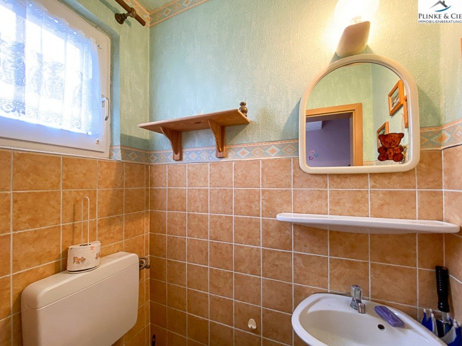 G�ste-WC Reihenmittelhaus Hamb�hren