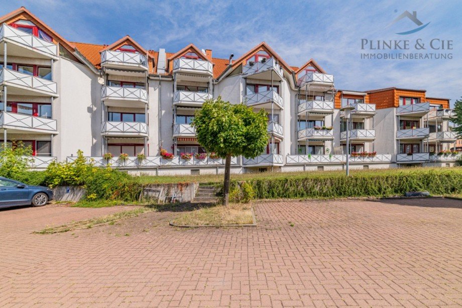 Balkone_ R�ckseitig Etagenwohnung Aschersleben