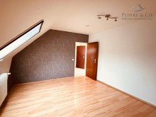 Zimmer 1 +++ gepflegte DG-Wohnung+++ f�r Eigennutzung oder Kapitalanleger | sofort frei