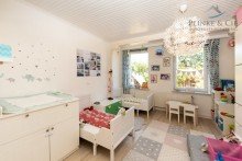 Kinderzimmer +++gro�z�gige Landhauswohnung+++ �wie eine Doppelhaush�lfte ||�viel Platz und eigener Garten
