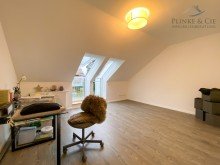 Wohnzimmer Hochwertige 2,5-Zimmerwohnung mit Dachterrasse ||�oberhalb vom Kurpark