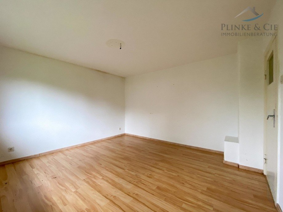 Schlafzimmer1 Reihenendhaus Sch�nkirchen