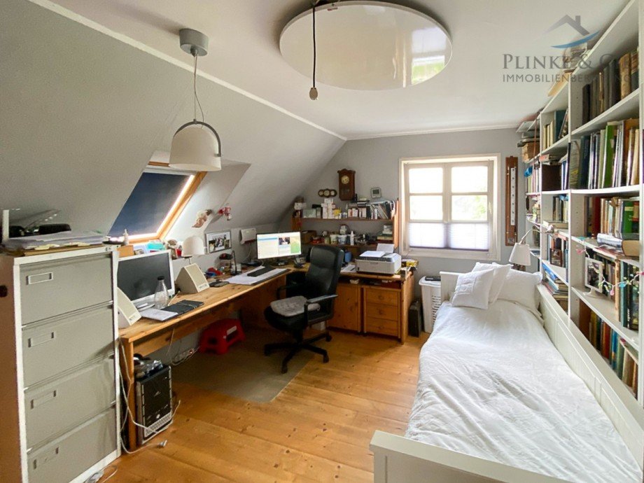 Schlafzimmer 1 OG Einfamilienhaus Stoltenberg