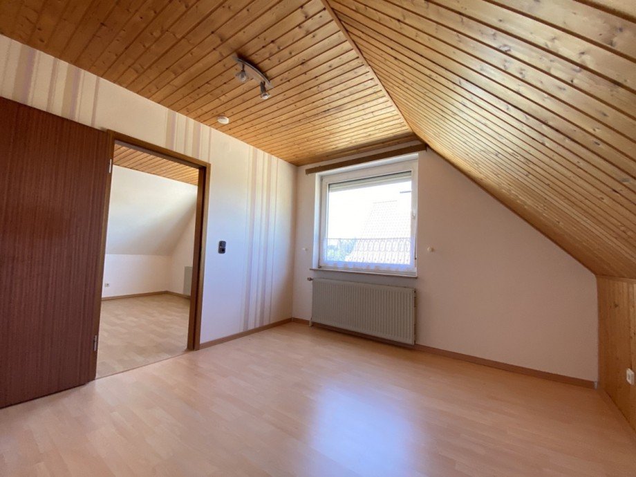Nebenzimmer Wohnzimmer DG Einfamilienhaus Wankendorf