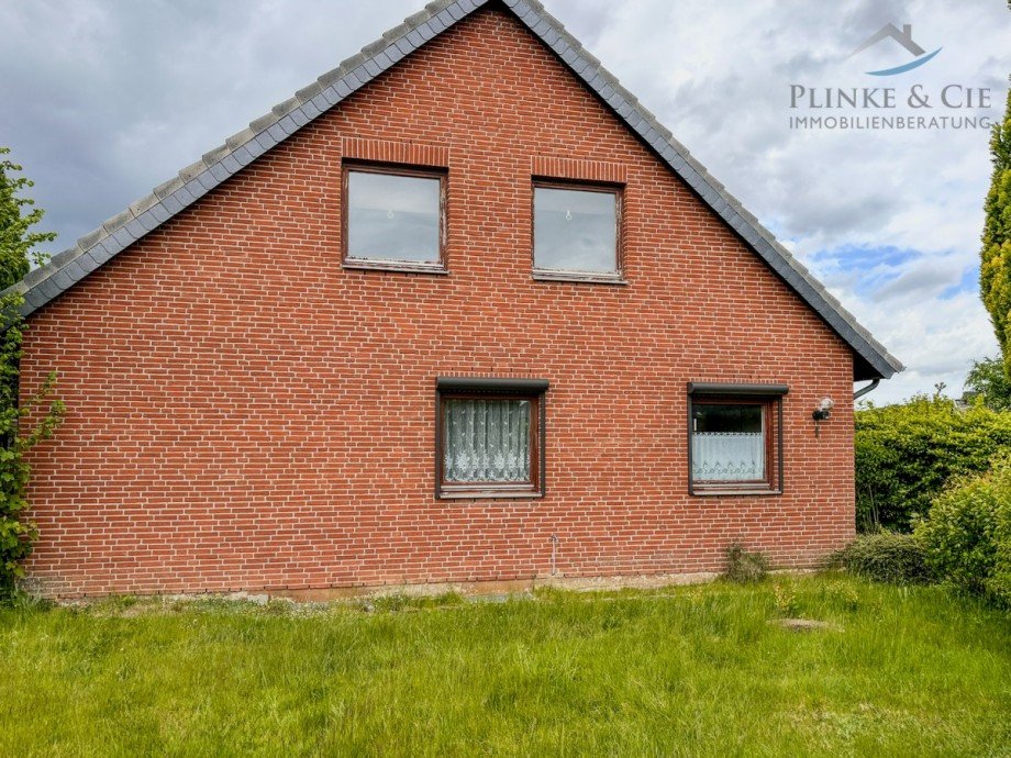 Stra�enansicht Einfamilienhaus Bad Segeberg