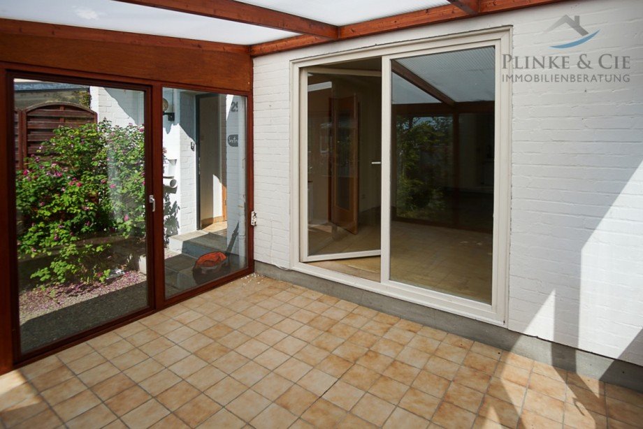 Wintergarrten Reihenendhaus Sch�nkirchen