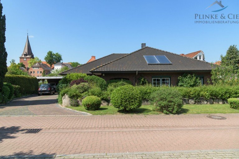 Landhausbungalow L�tjenburg Einfamilienhaus Neuwertig und excellent Leben || junger Landhausbungalow ||�Sackgassenlage|| dennoch zentral