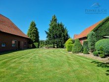 Seitenansicht West von Wohnhaus & Scheune ++PERLE IM SCHAUMBURGER LAND++ leben am Kanal im gepflegten Resthof ||�gr. Grundst�ck & Scheune