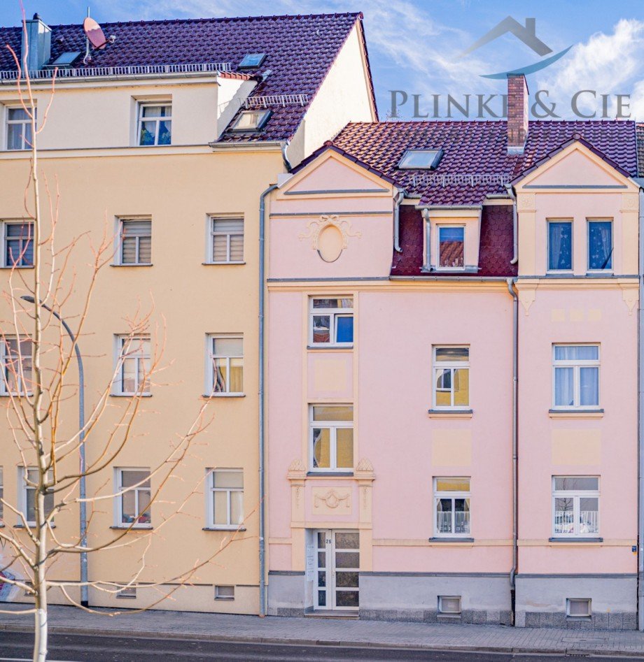Seitenansicht 26+28 Mehrfamilienhaus Weimar