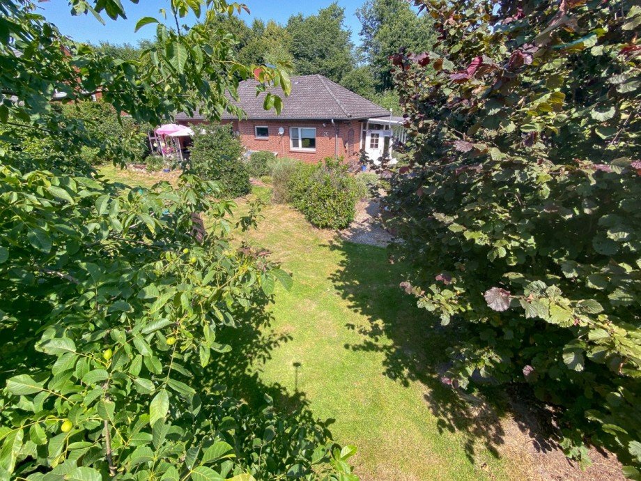Eingewachsenes Grundst�ck Einfamilienhaus S�sel / Gothendorf