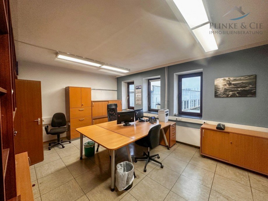 B�ro B�rofl�che Hamburg