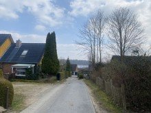 Lage am See Zwei Einfamilienh�user zum Verkauf ||�familienfreundlich || Eins ist frei ||�Feldrandlage