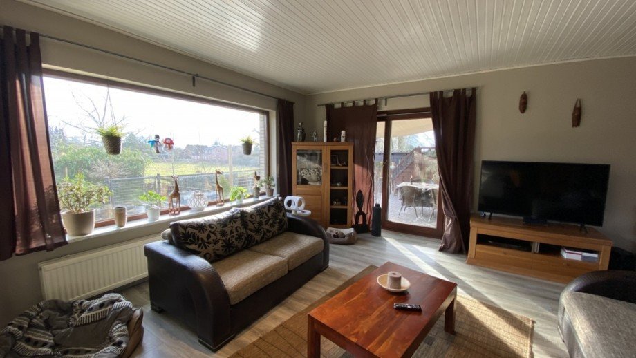 Wohn- & Esszimmer Einfamilienhaus Wiemersdorf
