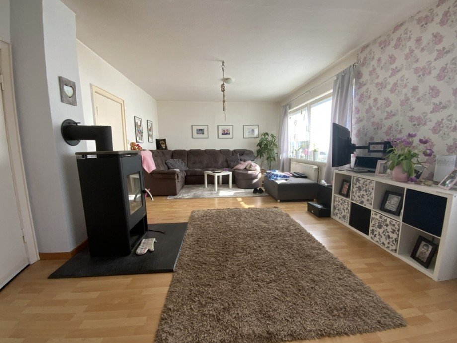 Wohn- & Esszimmer Einfamilienhaus Neum�nster / Einfeld