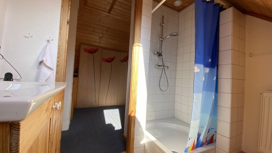 1.OG Duschbad Einfamilienhaus Fargau-Pratjau