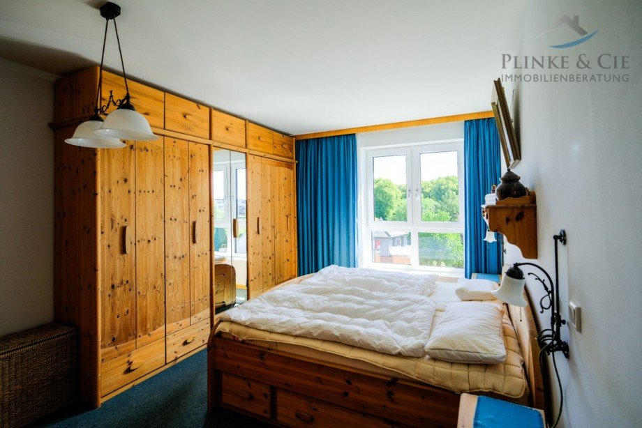 Schlafzimmer Etagenwohnung Bad Segeberg