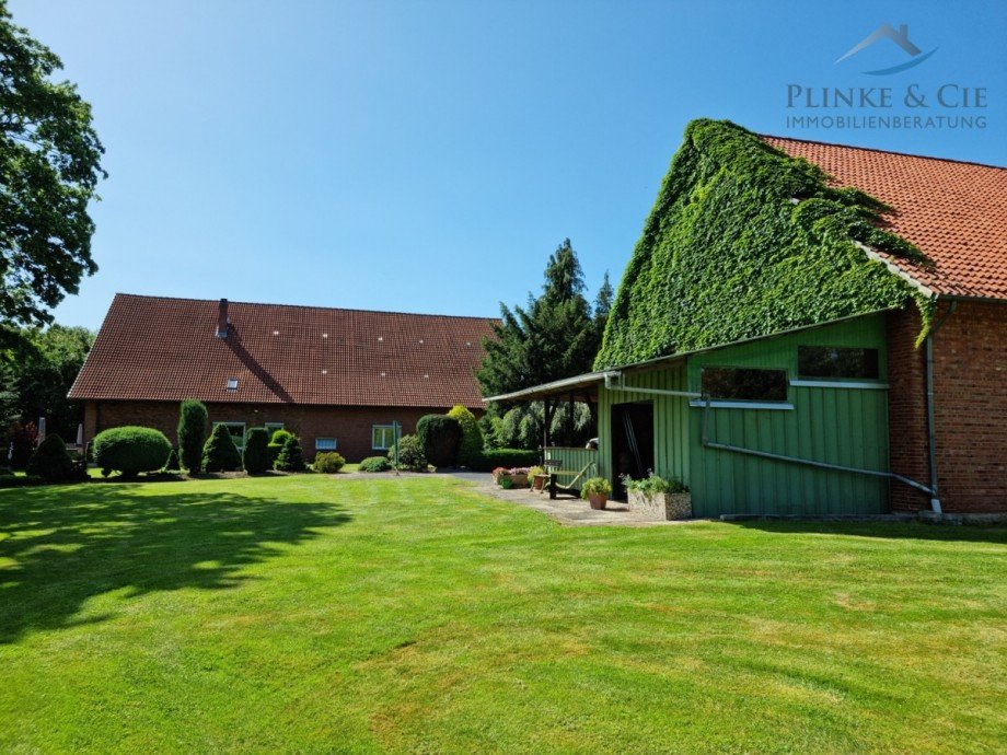 Wohnhaus & Scheune Einfamilienhaus Pollhagen