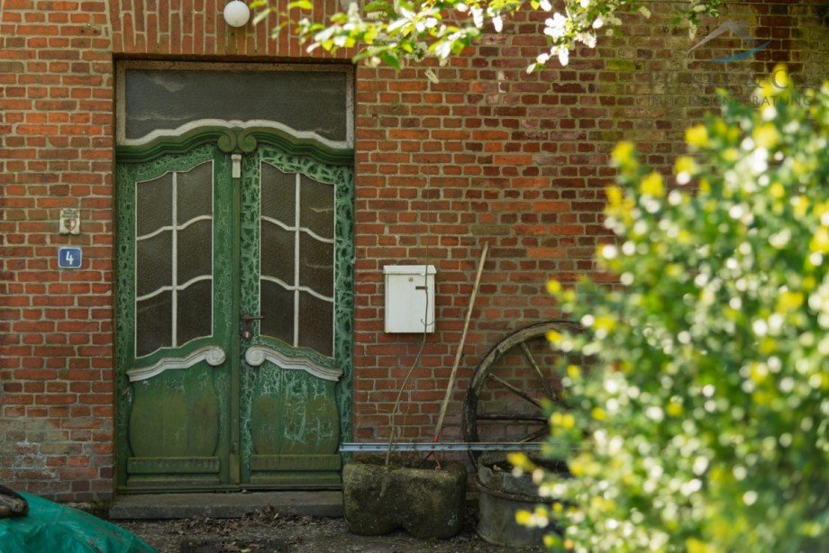 T�r zur Schule Resthof K�kels