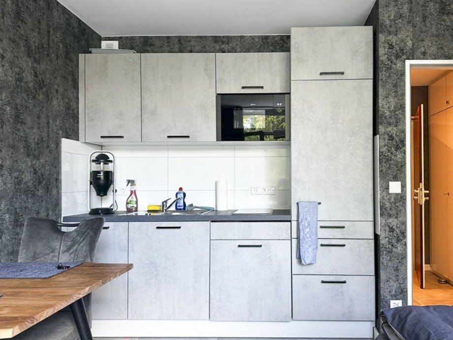 Einbauk�che Dachgeschosswohnung D�sseldorf - Lohausen