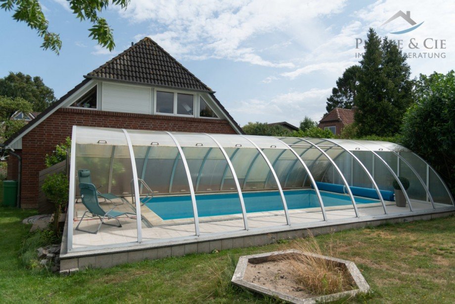 �berdachter Pool Einfamilienhaus Gr�mitz / Lenste